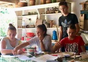 68746828_417636462187918_7175644364423561216_n